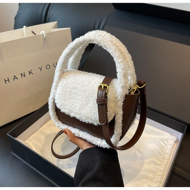 IELGY Нишевая популярная сумка Mao Mao сращивания портативная маленькая квадратная сумка, модная универсальная сумка через плечо