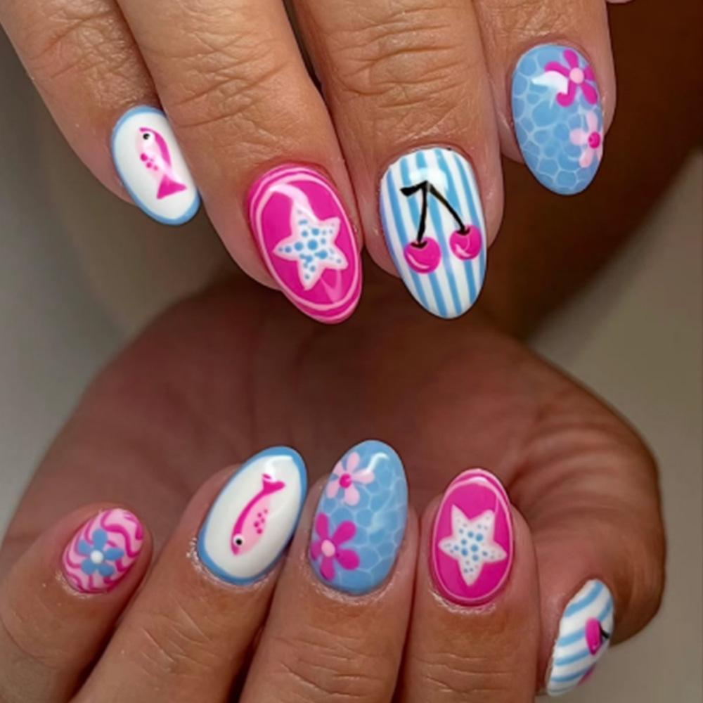 24Pcs Ocean Fish Pattern Press On Nails Short Oval Full Cover Summer Colorful Striped Fake Nails