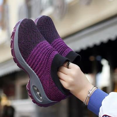 Женская обувь – Кроссовки