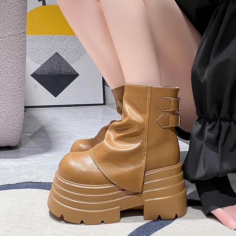 Fashion Women High Platform Ankle Boots Autumn Winter Gothic Style Leather Shoes Buckle Punk Motorcycle Boots Round Toe Chunky Sneakers