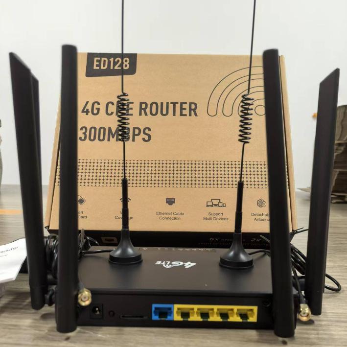 Промышленный 4G-роутер в металлическом корпусе с 6 антеннами, разъемом SMA, WiFi ED128, сильным сигналом и поддержкой сменных карт.