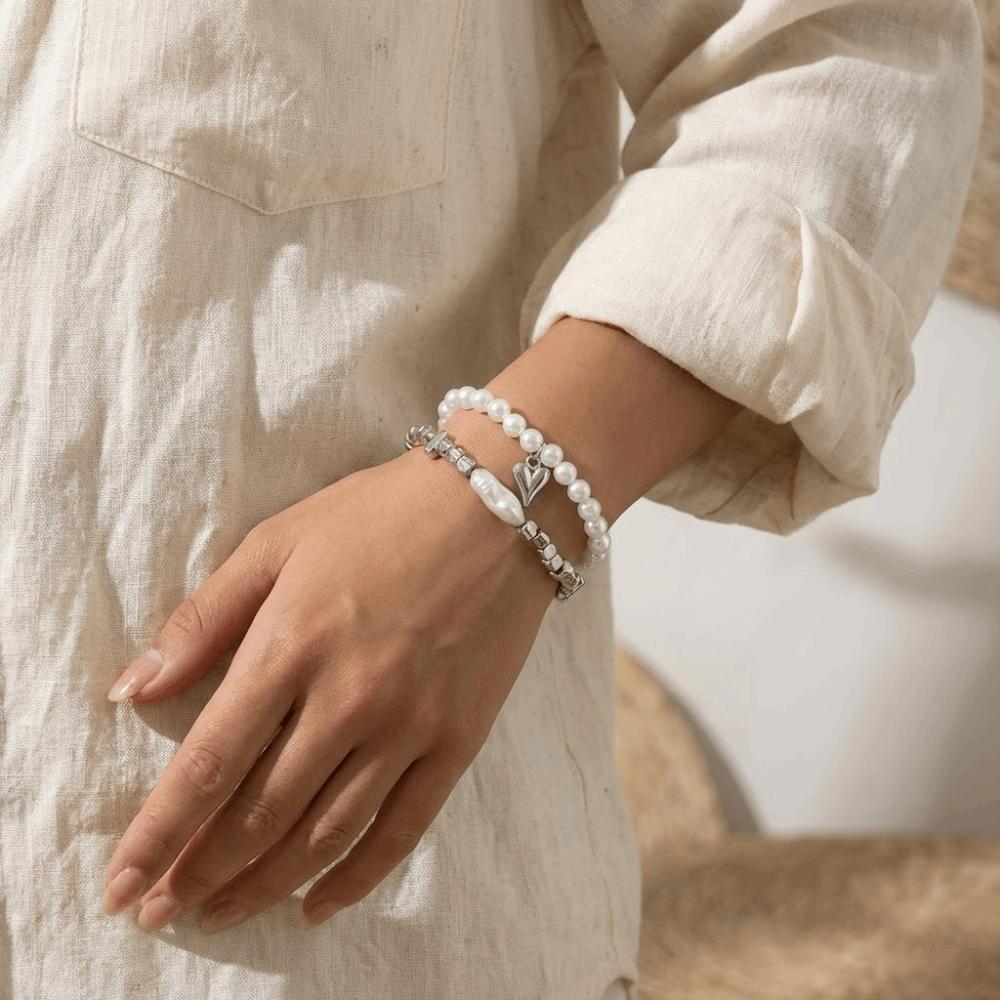 Silver Heart Pendant Bracelets Beaded Metal Hand Chain Vintage Imitation Pearl Bracelets  Gifts
