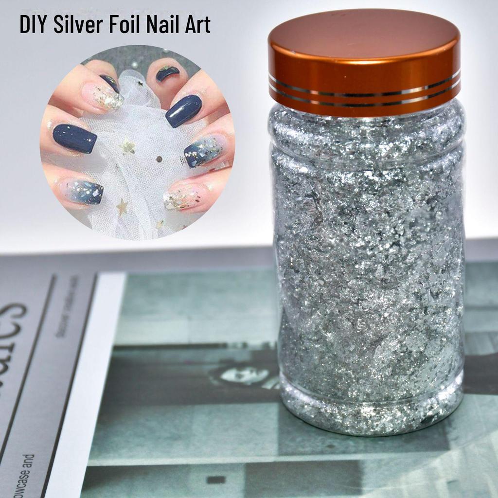 Фрагменты золотой, серебряной, медной и алюминиевой фольги для нейл-арта и декора