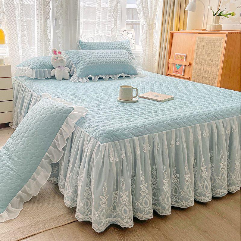 Стеганая юбка-кровать, комплект из трех предметов, универсальное противоскользящее покрывало на четыре сезона в форме сердца, толстое хлопковое постельное белье