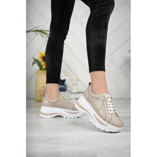 Обувь и сандалии Женские повседневные кроссовки из натуральной кожи