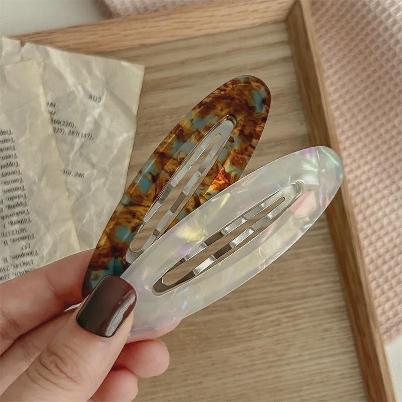 Hollow Oval BB Hairpin: Gold-Label Acetate Clip for Bangs