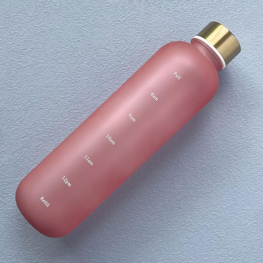 1 л Бутылка для воды с отметкой времени, 32 унции Мотивационная многоразовая герметичная матовая пластиковая чашка для воды для спорта на открытом воздухе, фитнеса, путешествий