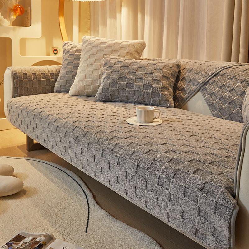 Зимний плюшевый утолщенный коврик для дивана, новый противоскользящий универсальный чехол для дивана на четыре сезона, современный минималистичный универсальный чехол для сиденья «все включено»