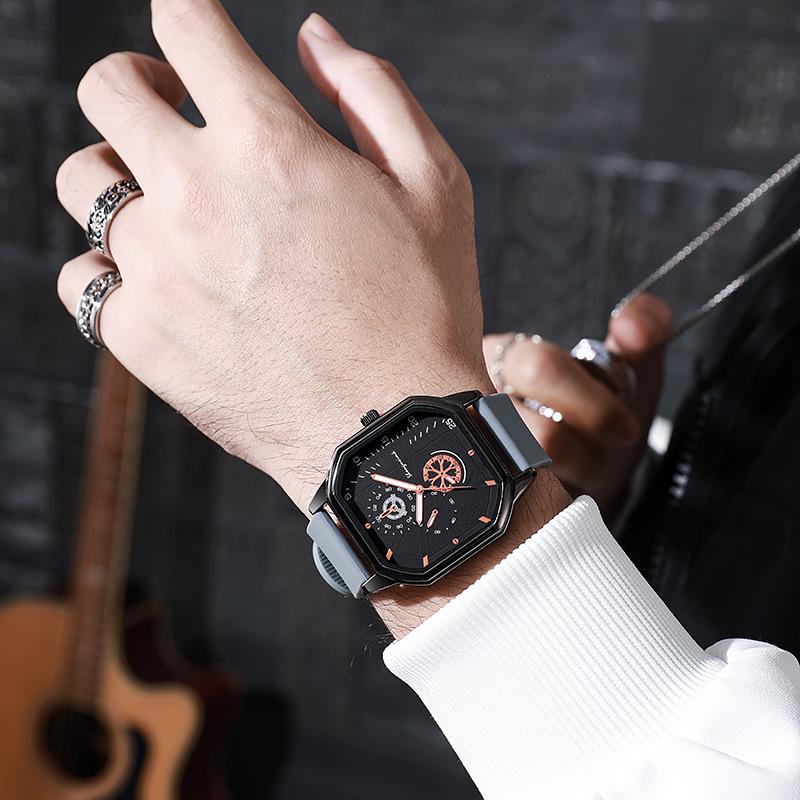 New Design Silicone Strap Men's Quartz Watches Fashion Students Wristwatches Best Gifts Clock for Husband,Family,Friend