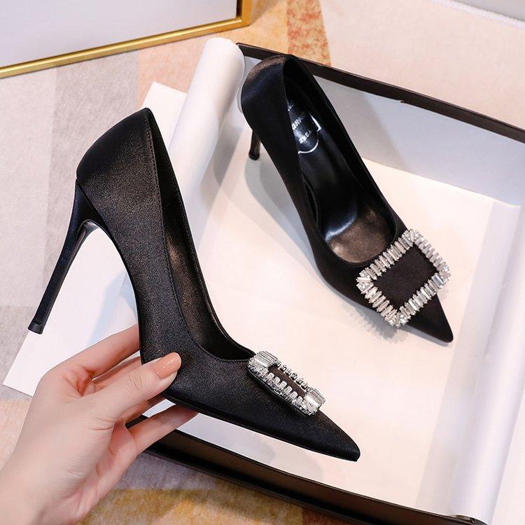 Туфли на высоком каблуке со стразами и квадратной пряжкой, черные, женские, на тонком каблуке, весна-осень 2024, новые профессиональные французские туфли с острым носком, импортная торговля