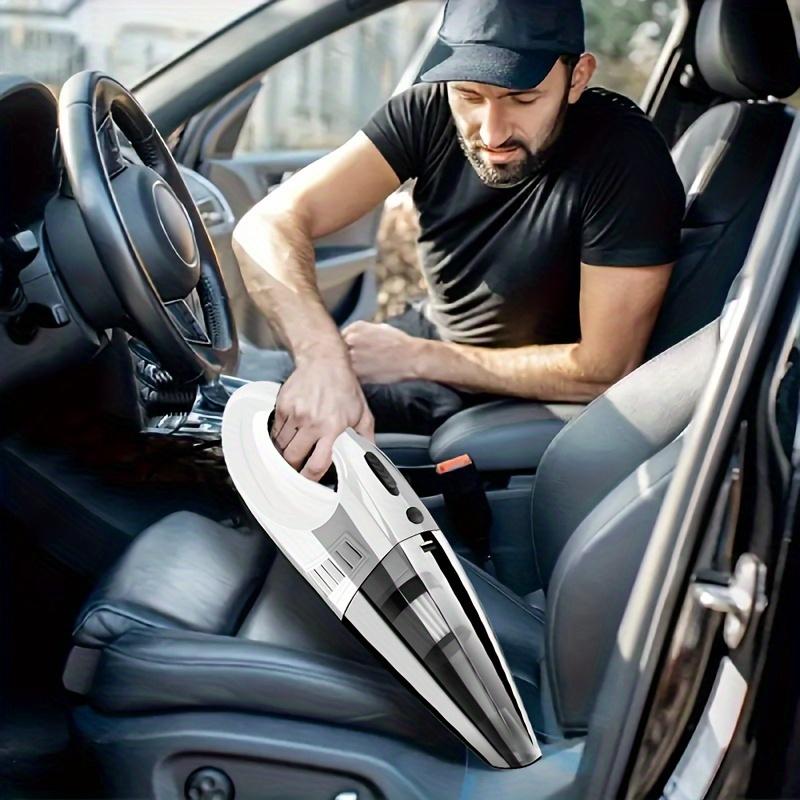 Большой проводной автомобильный пылесос с сильной силой всасывания. Разнообразие комбинаций аксессуаров для чистки автомобиля.