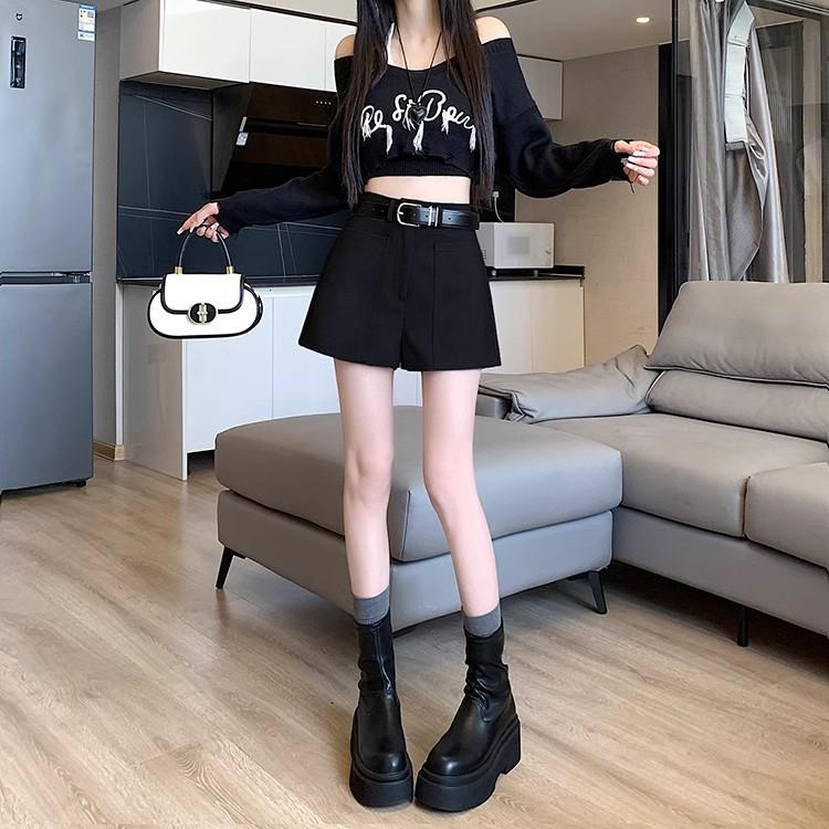 Весенние шорты А-силуэта большого размера с высокой посадкой черного цвета для женщин - Маленький размер, Свободный крой, Широкие штанины, Моделирующие фигуру, Костюмный стиль