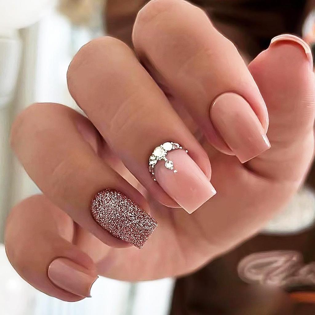 Съемные наклейки для нейл-арта в европейском и американском стиле - Простые, носибельные накладные ногти