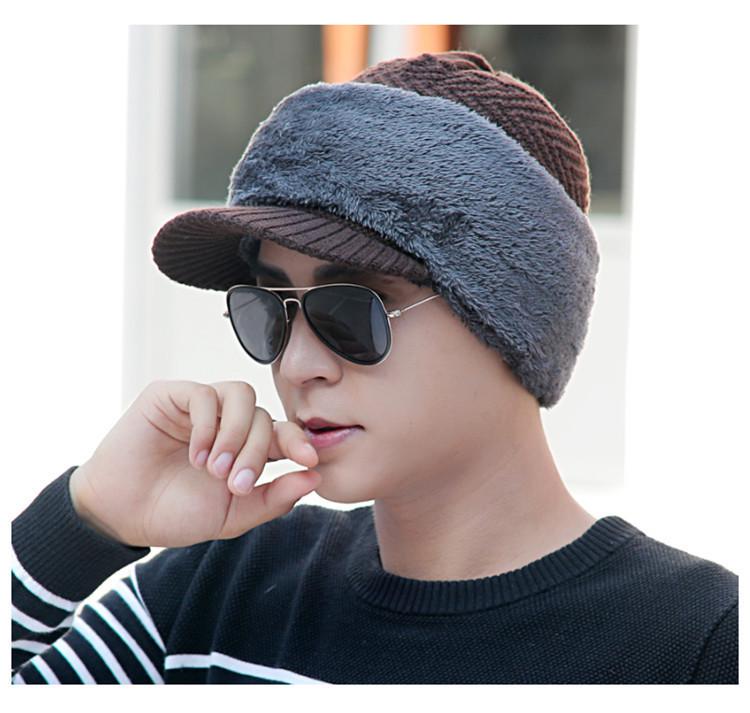 Мужская зимняя вязаная шапка с бархатной подкладкой и защитой ушей
