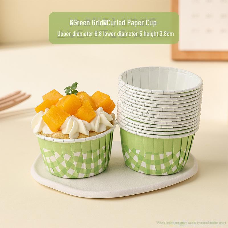 Бумажная форма для кексов с новогодним рисунком — термостойкая, с загнутыми краями для выпечки на год Змеи