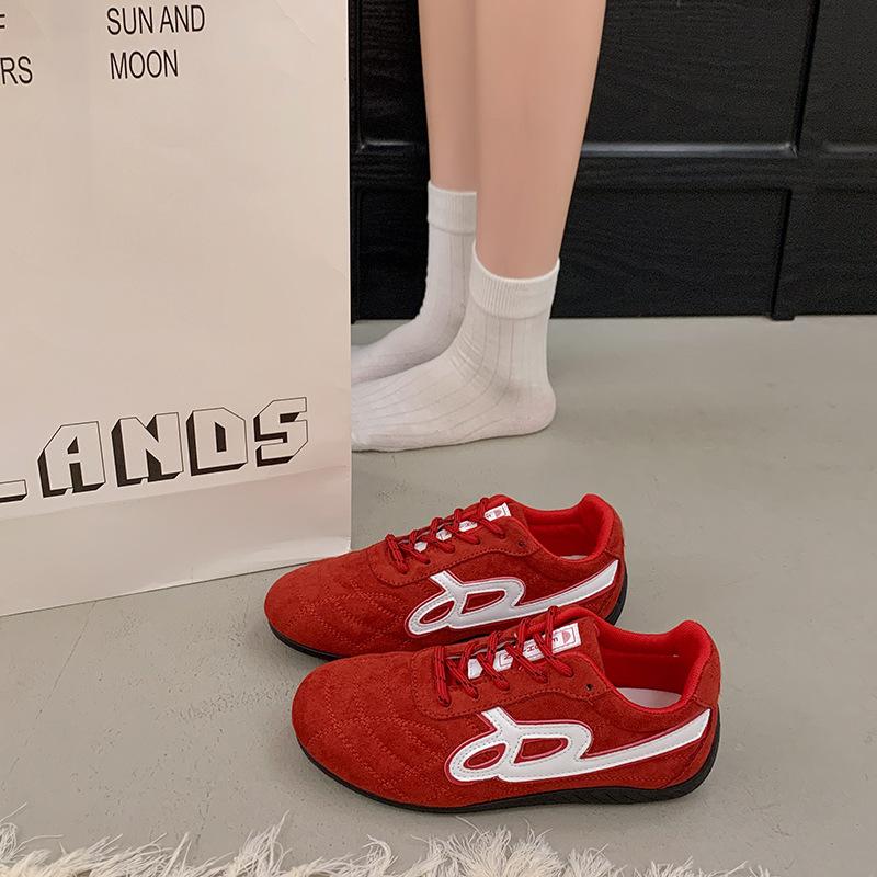 Те же супер огненные кроссовки женские 2025 лето и осень новые уличные спортивные и повседневные туфли на мягкой подошве кроссовки для тренировок Форреста Гампа