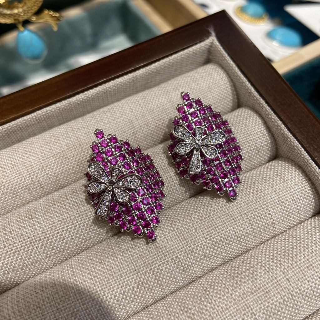 Модное популярное кольцо с ромбом из красного корунда и бриллиантами, розовыми красными бриллиантами, маленькими цветочными серьгами-гвоздиками, медное покрытие 18 карат, открытое кольцо