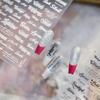 Новые наклейки для нейл-арта с английскими буквами Черно-белый Художественный шрифт Украшение для ногтей 3D Рельефный DIY Декали для маникюра Инструмент для маникюра