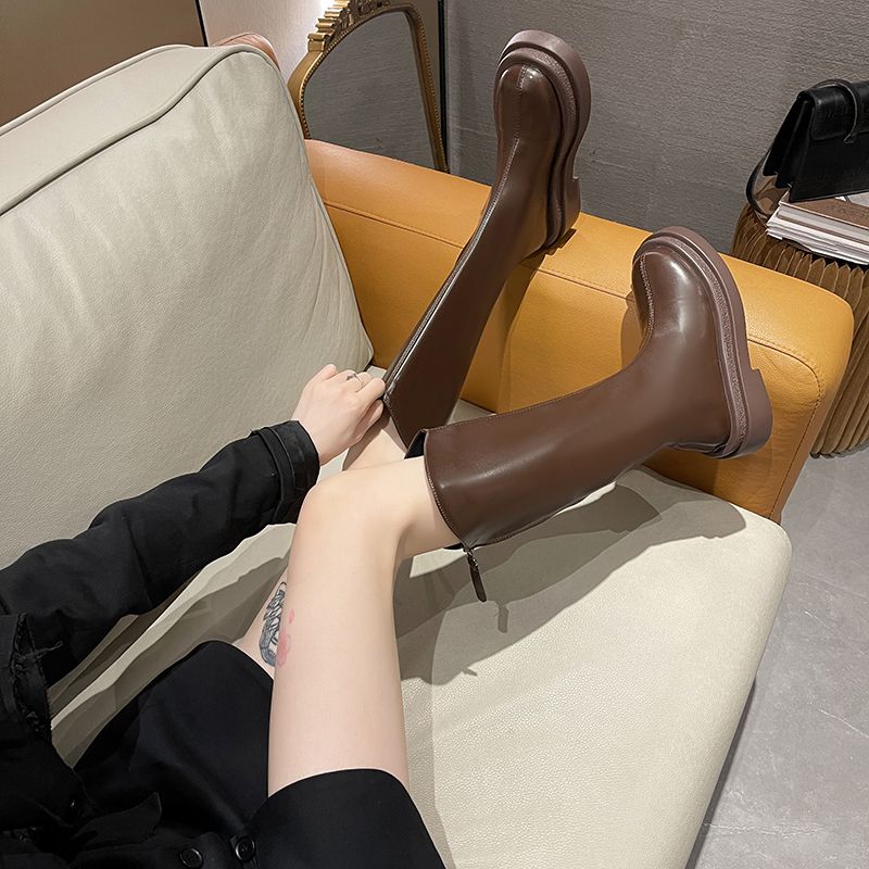 Обувь женские сапоги с кисточками длинные зимние туфли до колена с голенищем для женщин на платформе коричневые ПУ 2024 новинка по акции распродажа трендов