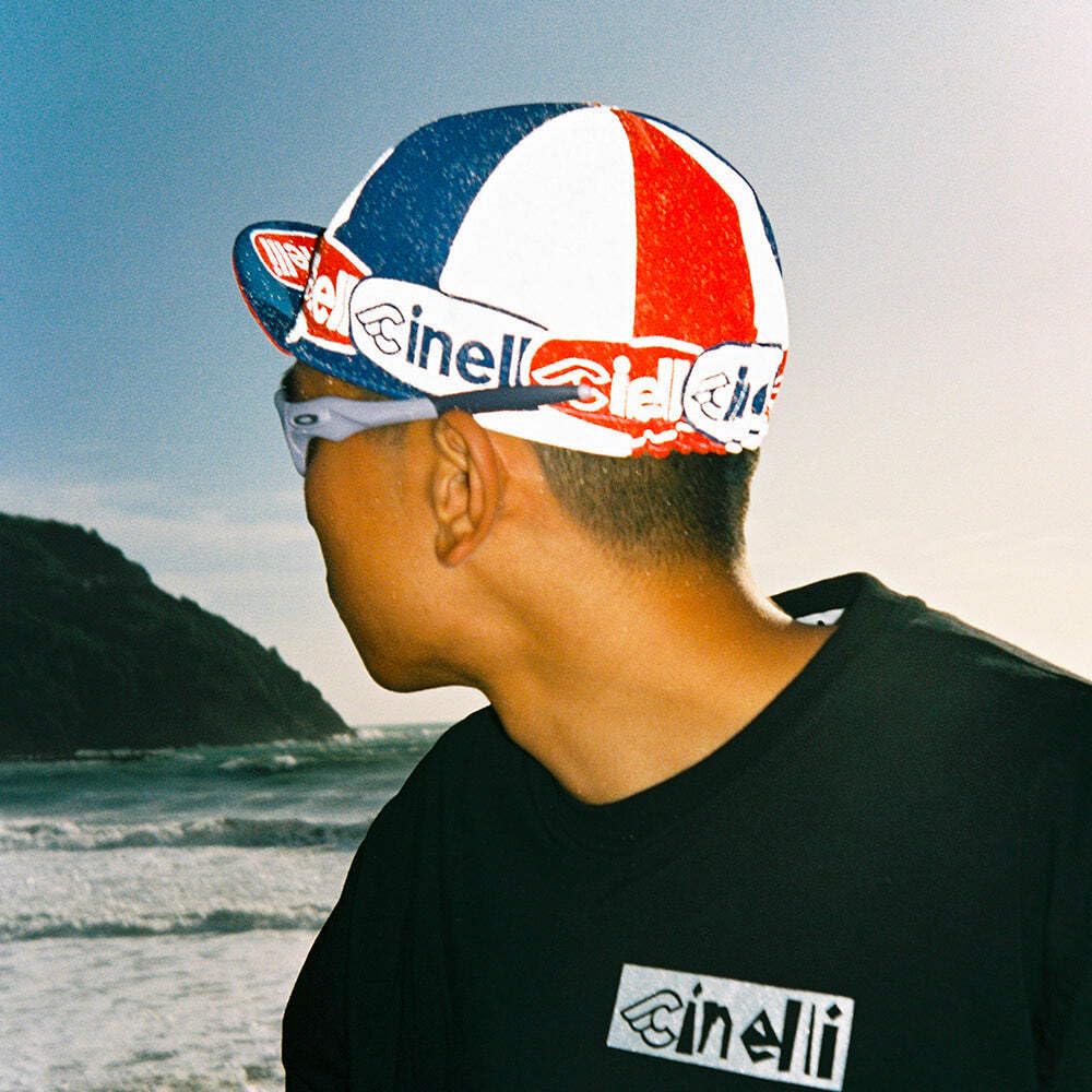 Gruppo Baseball Cap Oval Red Blue &