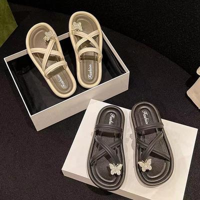 Женская обувь – Сандалии