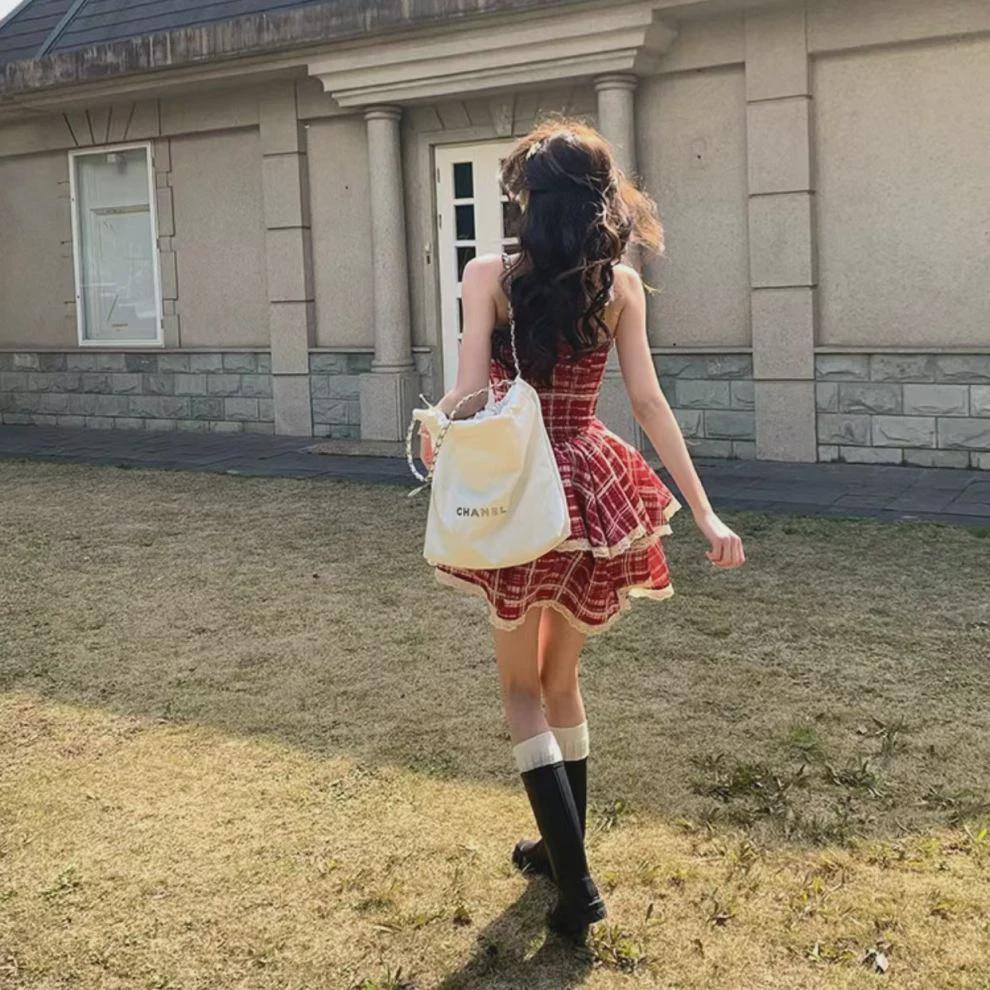 2025 Summer High-Grade White and Red Lace-Trimmed Puffy Suspender Dress