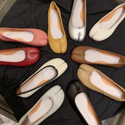 [] Классика приближается~ Новые кожаные женские туфли с раздвоенным носком, с мелким вырезом, на плоской подошве