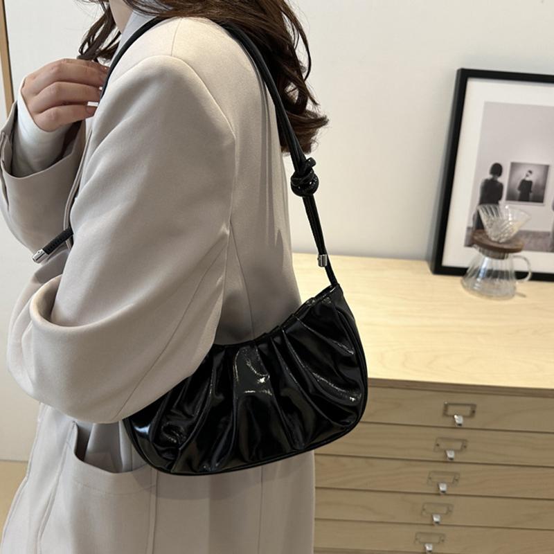 Модная и простая плиссированная однотонная сумка через плечо в виде облака, элегантная летняя женская сумка через плечо из искусственной кожи в форме полумесяца