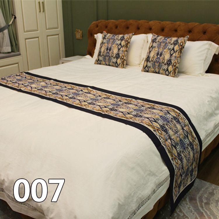 European Cotton and Linen Bed Flag with Diamond Shaped Flower Pattern Beds End Towel Hotel Homestay Special Bedding Bed End Cover Cushion Pillow