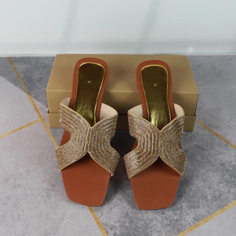 Fashion Women's Sandals 2024 Low Heel Summer Fashion Bling Square Toe Slippers Comfortable Outdoor Slides Broken Diamond Shiny Fashion