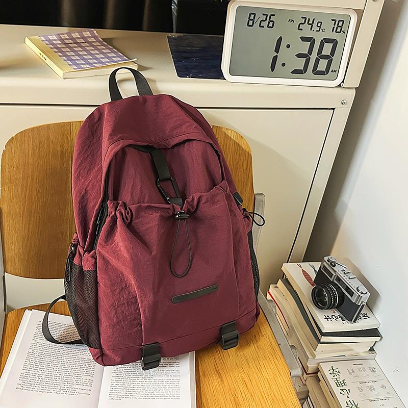 New Lightweight Backpack School Bag Pocket Unisex Men and Women Commuting Outdoor Travel Student Backpack for Class Large Capacity