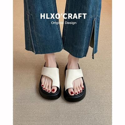 Женская обувь – Сандалии