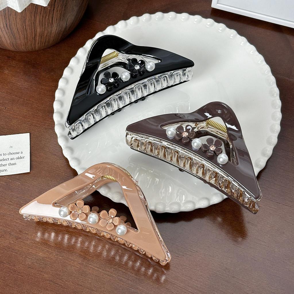 Stylish Pearl And Rhinestone Large Hair Claw Clip Perfect For Elegant Looks Updos And