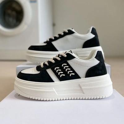 Женская дизайнерская обувь Кроссовки Женская платформа Вулканизированная обувь Модная удобная женская повседневная спортивная обувь Теннис