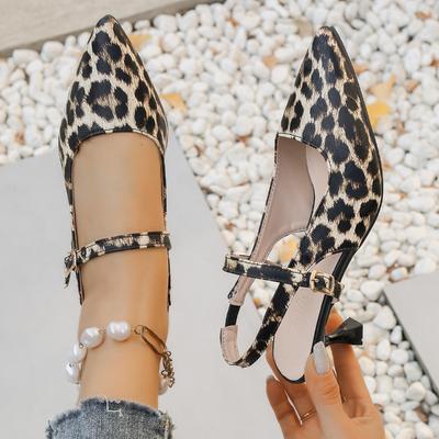 Модные леопардовые женские босоножки на каблуке, сексуальные туфли на среднем каблуке, летний тренд 2025, остроносые лодочки с неглубоким вырезом, шпильки, туфли с пряжкой для леди