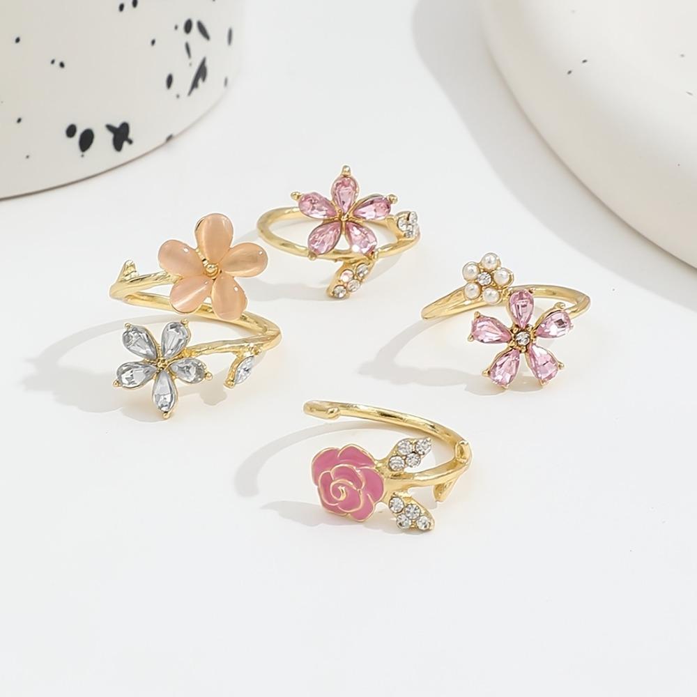 4 pcs Light Luxury Opening Finger Ring Crystal Finger Jewelry Sweet Rhinestone Flower Rings Girls
