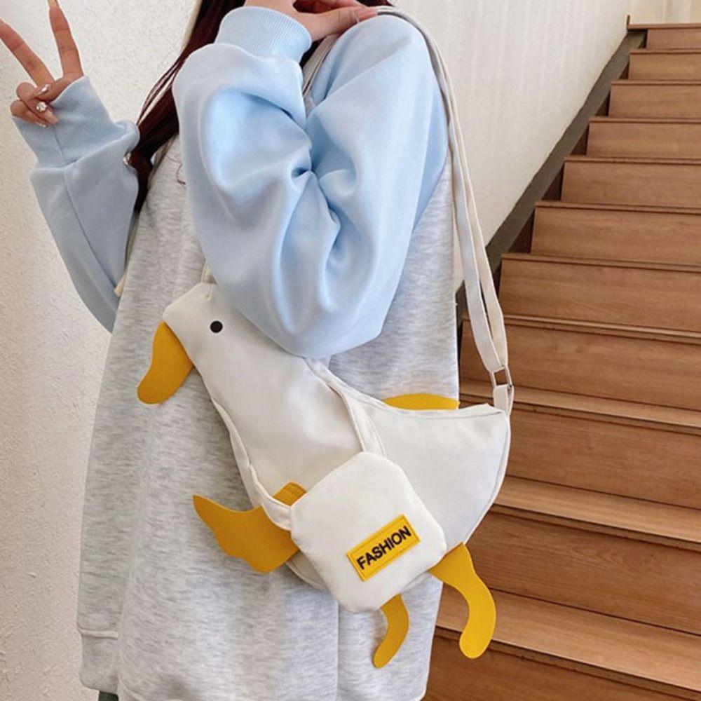 Korean Style Duck Shoulder Bag Canvas Cartoon Chest Bag Lovely Funny Duck Crossbody Bag  Travel
