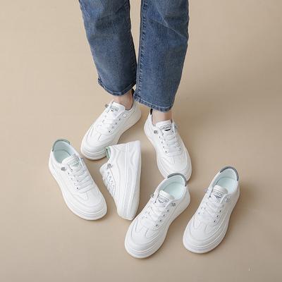 Летние новые маленькие белые туфли женские повседневные студенческие туфли на платформе эластичные повседневные туфли