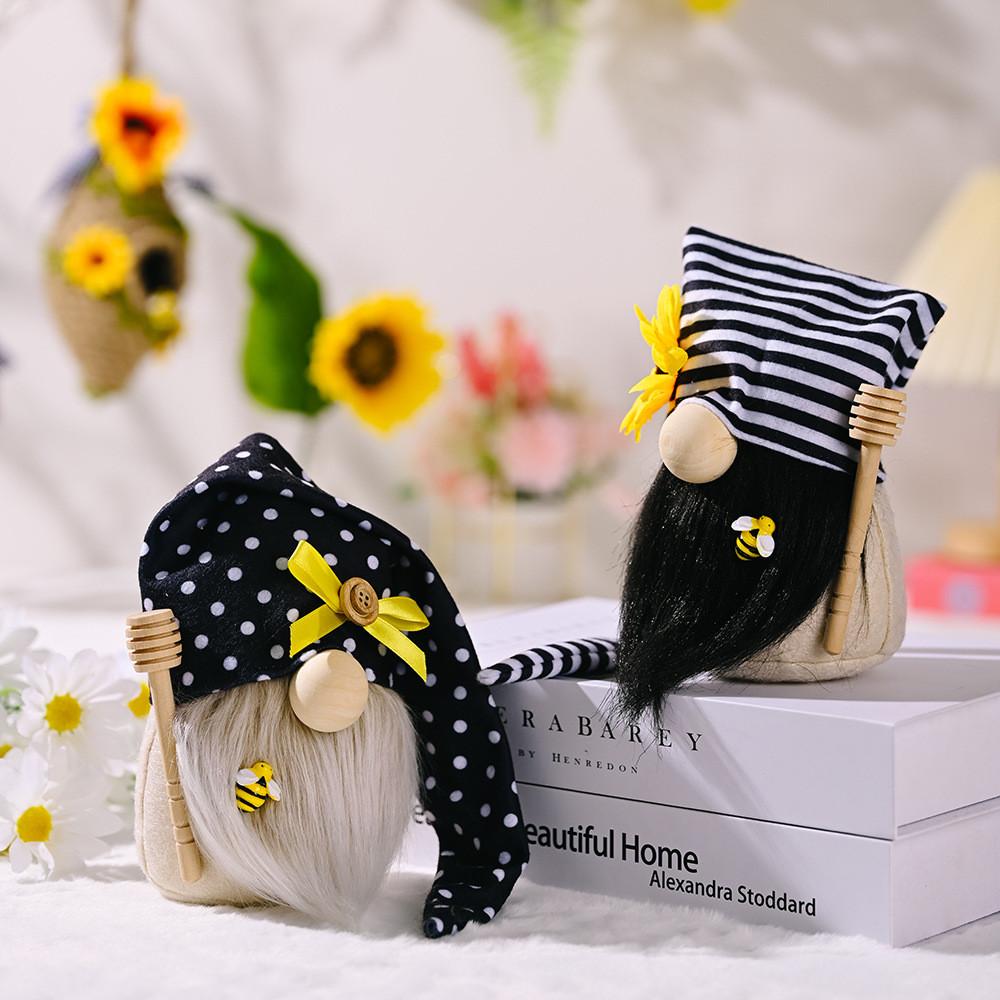 Восхитительная фигурка куклы без лица фестиваля пчел с жизнерадостными принтами маргариток и подсолнухов