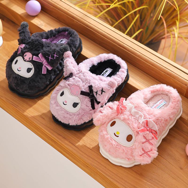 Плюшевые тапочки Sanrio Kuromi для девочек: Милый, Уютный Хлопок для Осени/Зимы, Домашняя Парная Одежда для Родителей и Детей