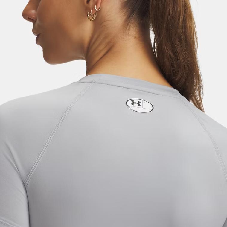 Under Armour Стильный удобный простой топ для фитнеса HeatGear женские топы 1365460-012