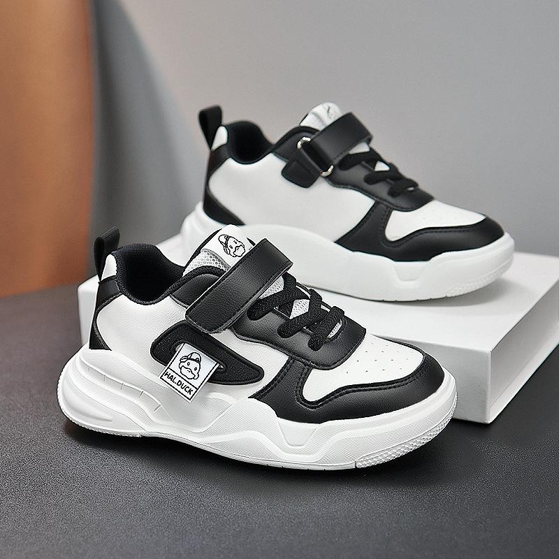 Little Yellow Duck Kids' White Leather Waterproof Sneakers - Unisex, Trendy, and Ideal for School and Performance.