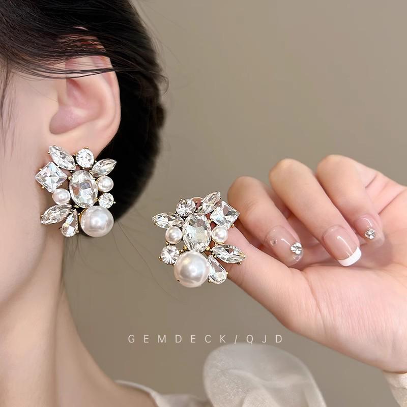 Роскошные европейские и американские серьги-пусеты с бриллиантовой кисточкой для вечеров и вечеринок