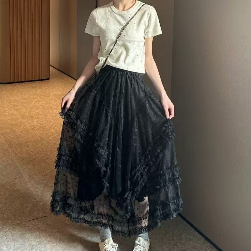 Qooth Белая трехслойная юбка из тюля, приталенная юбка А-силуэта, юбка миди с высокой талией, милая повседневная кружевная юбка QT2592