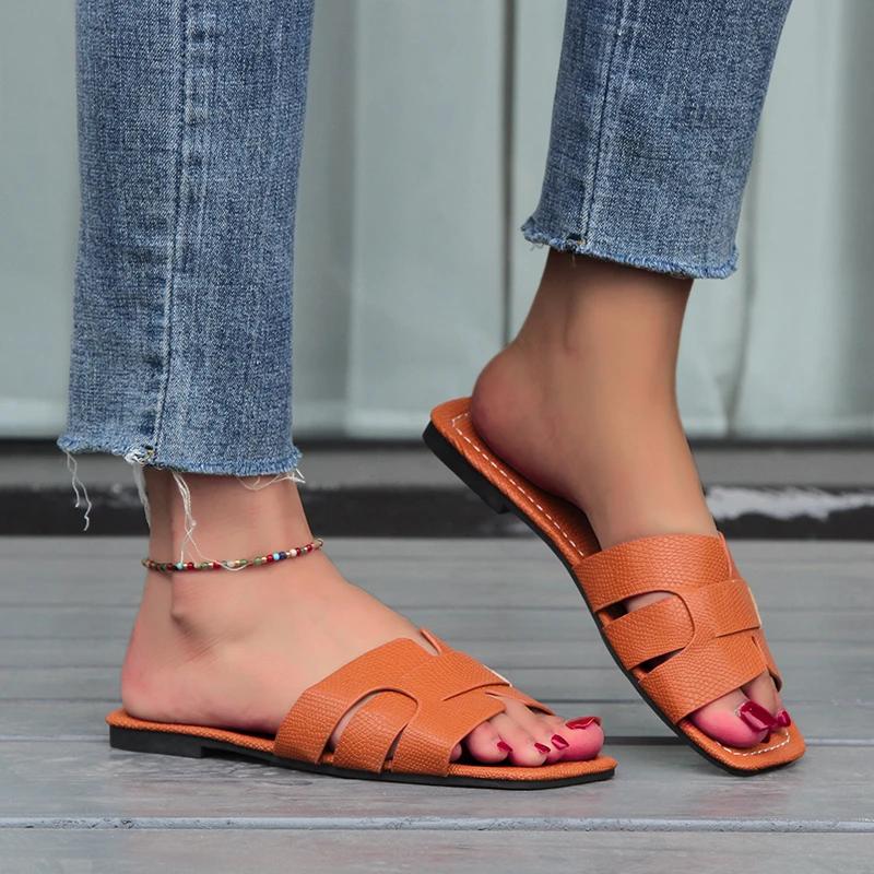 Fashion Summer New Women Slippers Flat Bottom Non-slip Outdoor Open Toe Beach Female Sandals Sexy Fashion Design Slides Woman Shoes