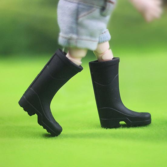 1 пара резиновых сапог, модель кукольного домика, миниатюрные резиновые длинные сапоги от дождя, кукольная обувь для украшения кукольного домика