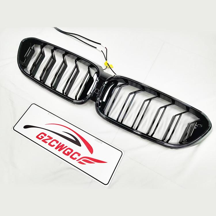 Glossy Black LED Grille for BMW 5 Series G30 - Double-Line, One-Piece, Upgraded Illumination