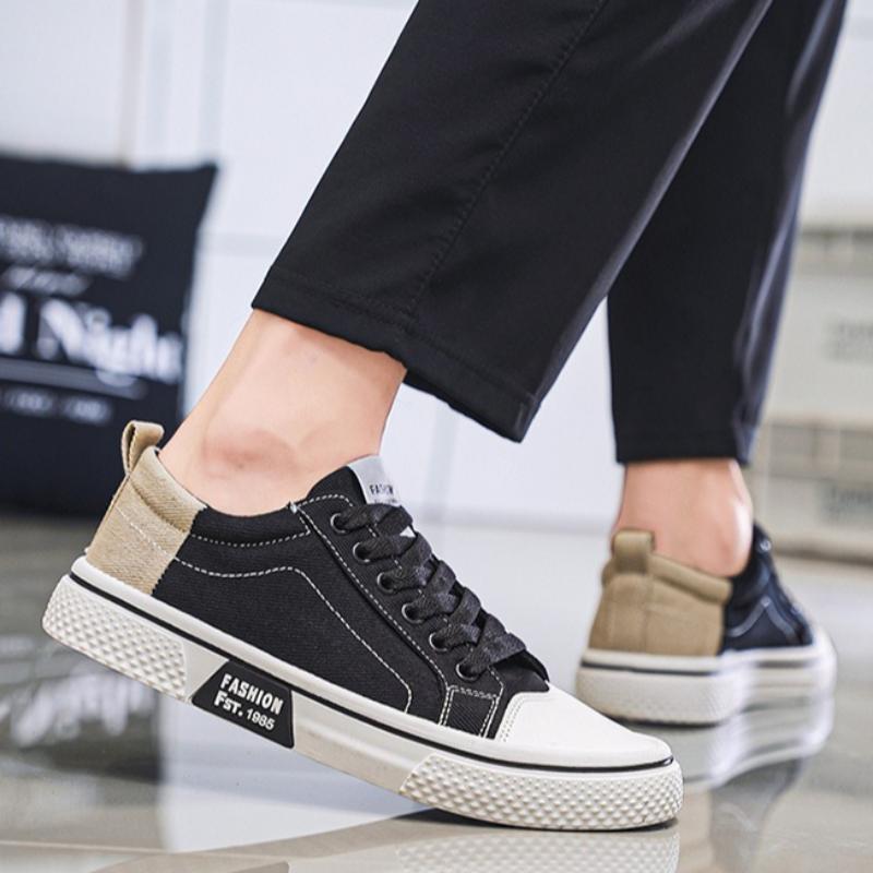 Новая парусиновая обувь Молодежная мужская обувь на плоской подошве 2025 Дышащая Удобная Повседневная Мужская обувь Тренд Студенческие кеды для скейтборда Zapatos De Mujer