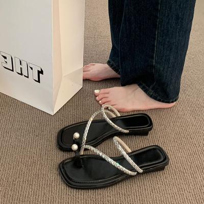 Женская обувь – Сандалии