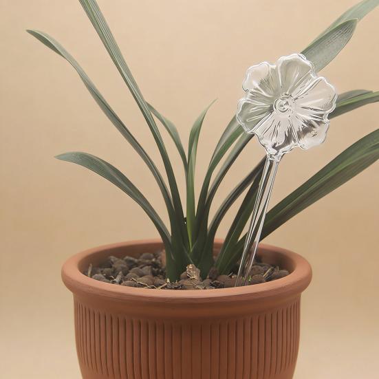 Self Watering Bulb Glass Clear Flower Automatic Plant Watering Bulb Flower Shape Plant Watering Device